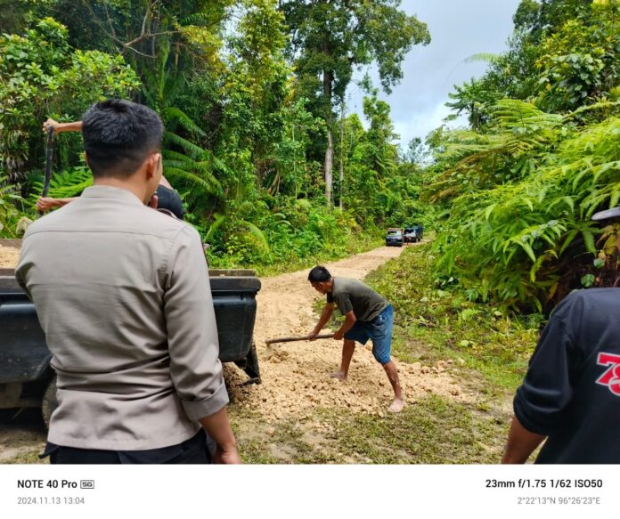 Personel Polsek Teupah Selatan Gelar Patroli Rutin untuk Menjaga Keamanan Wilayah